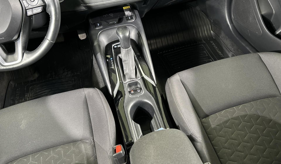 Toyota Corolla 1,8 Hybrid H3 Smart Touring Sports MDS 5d