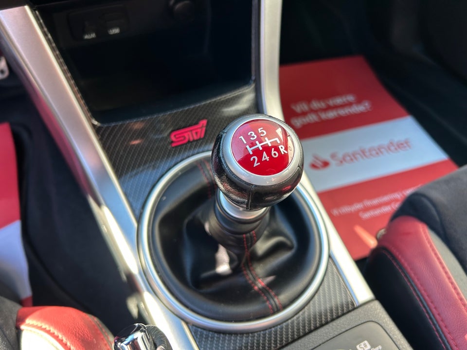 Subaru WRX 2,5 STi 4d