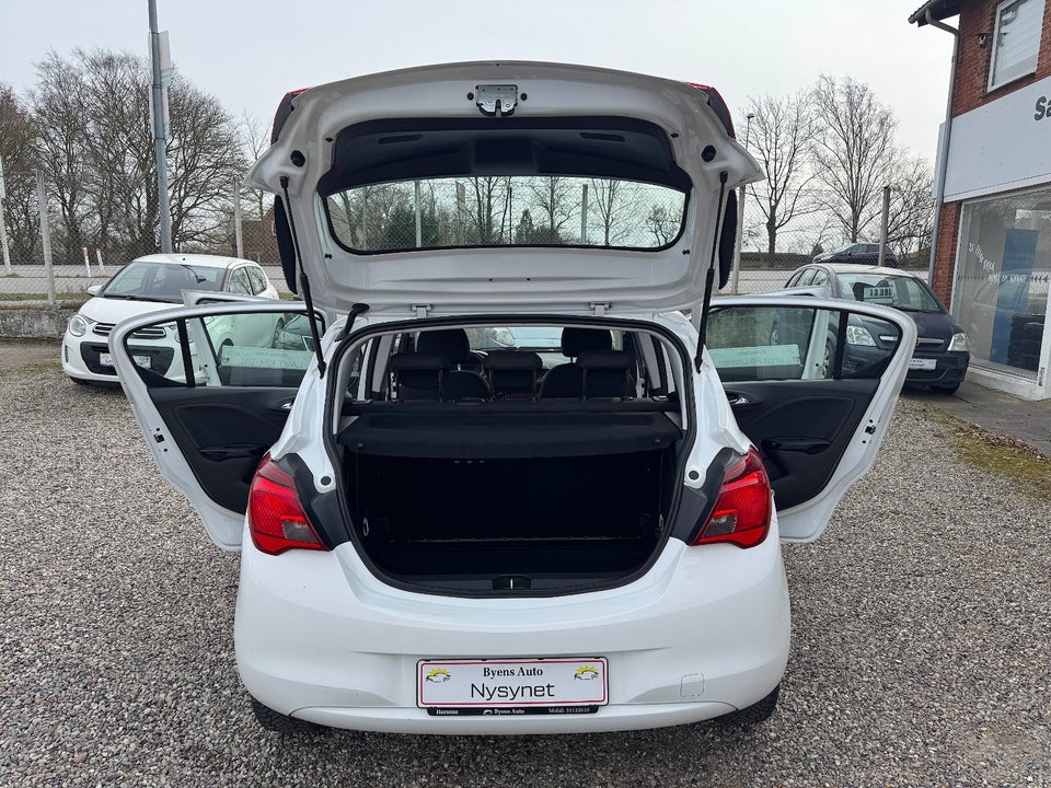 Opel Corsa 1,4 Essentia 5d