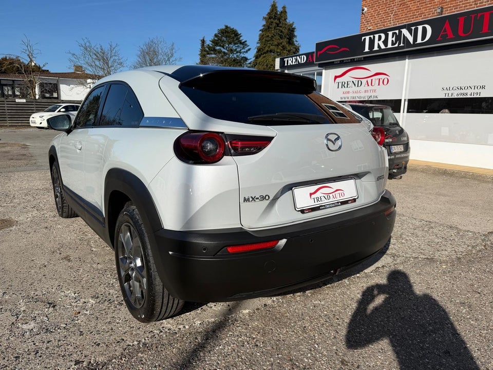 Mazda MX-30 e-SkyActiv First Edition 5d