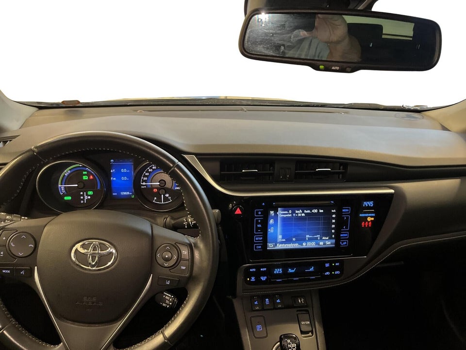 Toyota Auris 1,8 Hybrid H2 Comfort Touring Sports CVT 5d