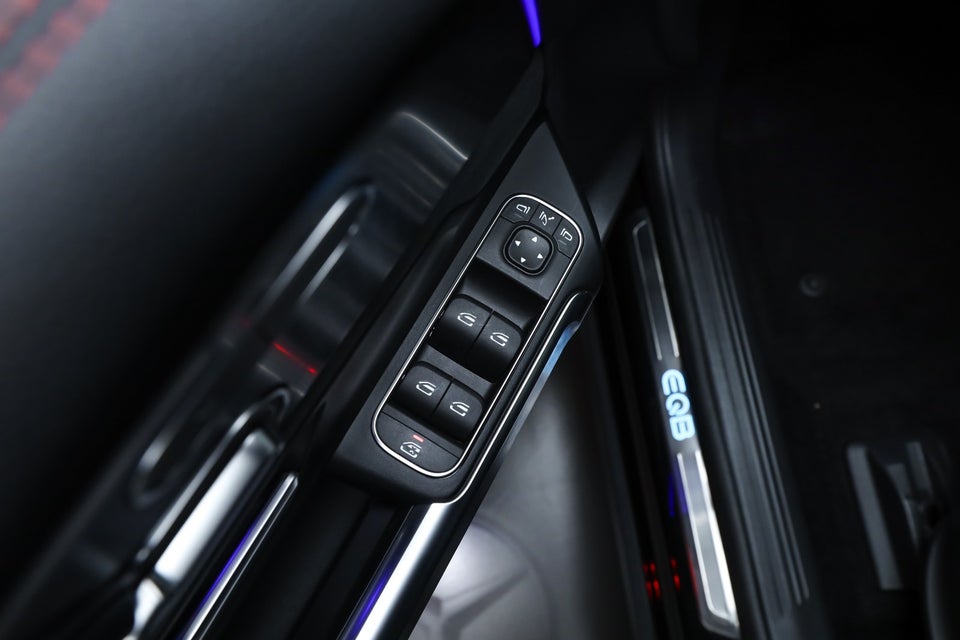 Mercedes EQB250+ AMG Premium 5d