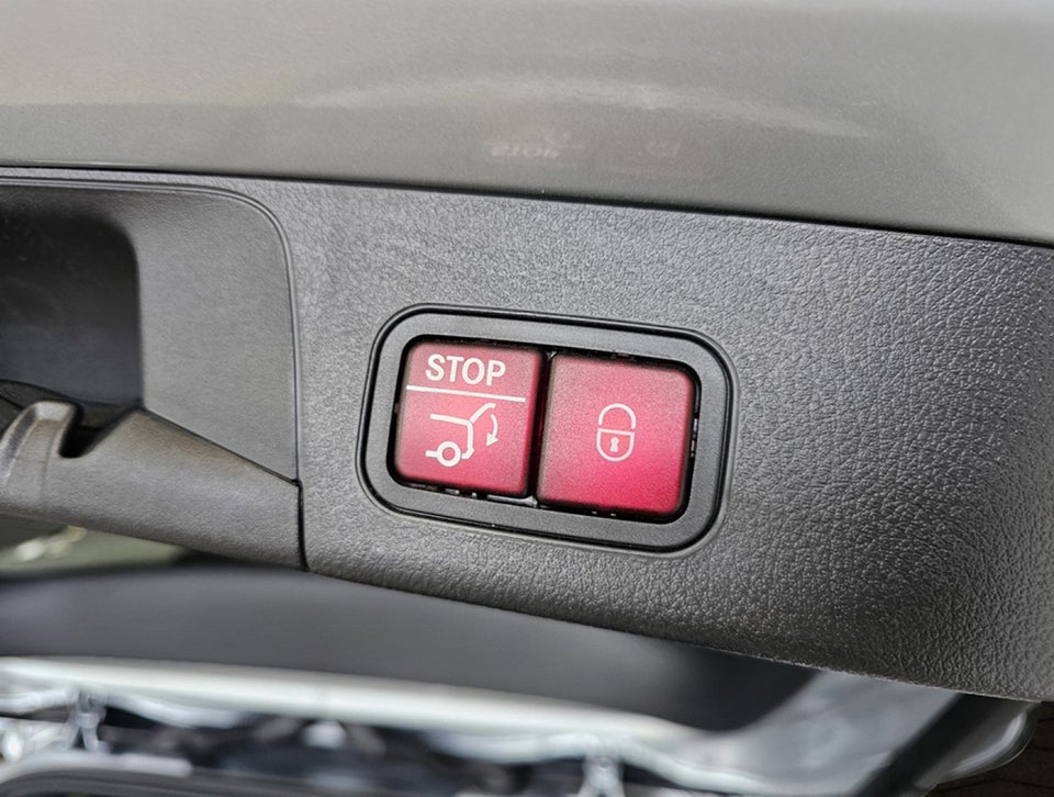 Mercedes EQB350 Progressive Advance Plus 4Matic 5d