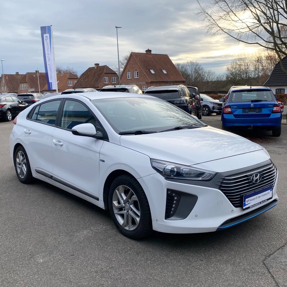 Hyundai Ioniq 1,6 PHEV Trend DCT 5d
