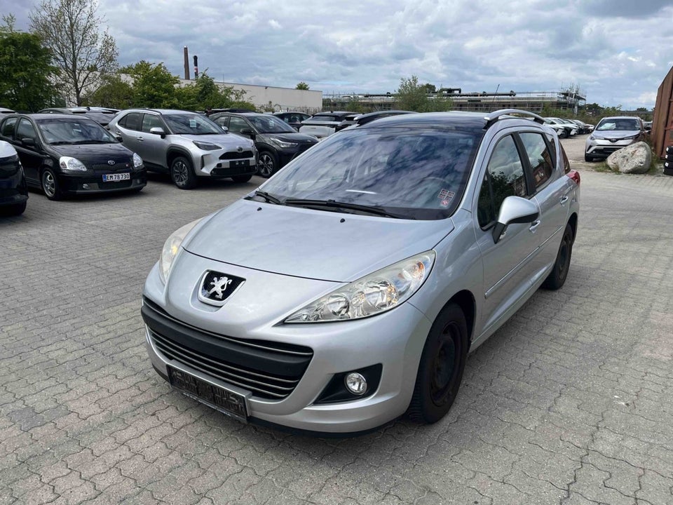 Peugeot 207 1,6 VTi Premium SW 5d