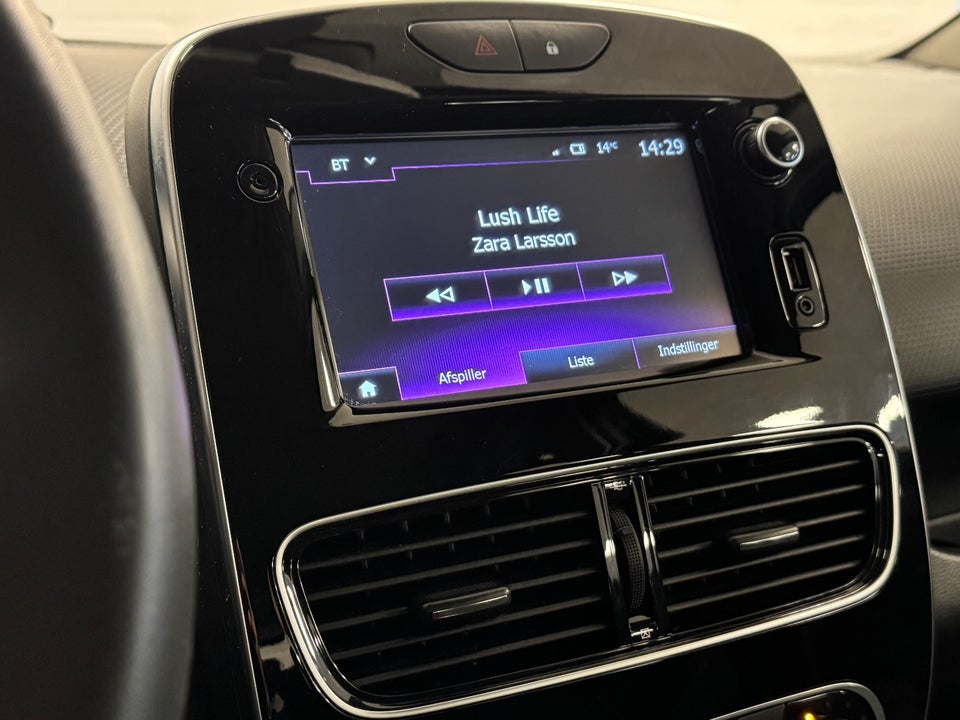 Renault Clio IV 0,9 TCe 90 Limited Sport Tourer 5d