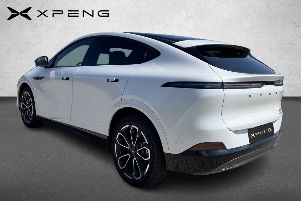 Xpeng G6 Performance 5d