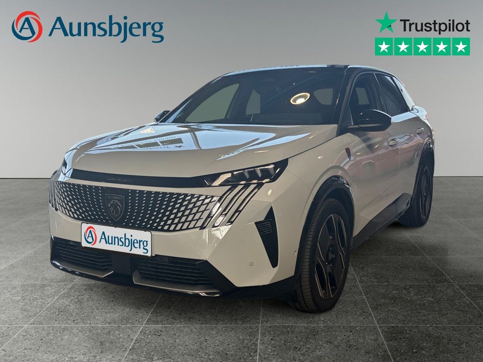 Peugeot e-3008 77 GT Pack 5d