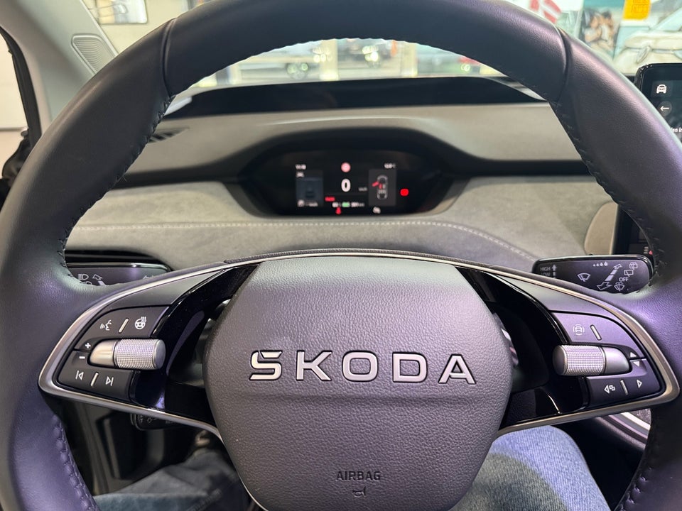 Skoda Enyaq 85x iV Lounge Advanced 5d