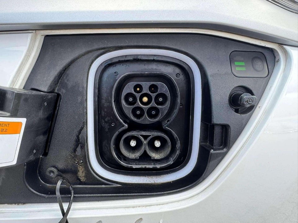 Hyundai Kona 64 EV Advanced 5d