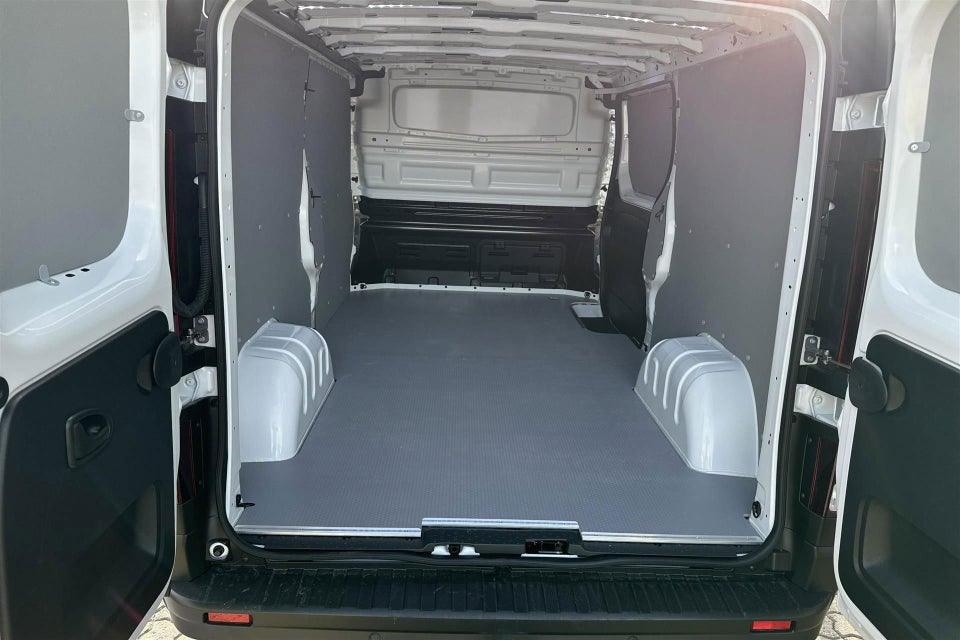 Nissan Primastar 2,0 dCi 150 L2H1 N-Connecta Van