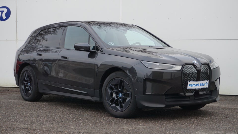 BMW iX xDrive40 5d