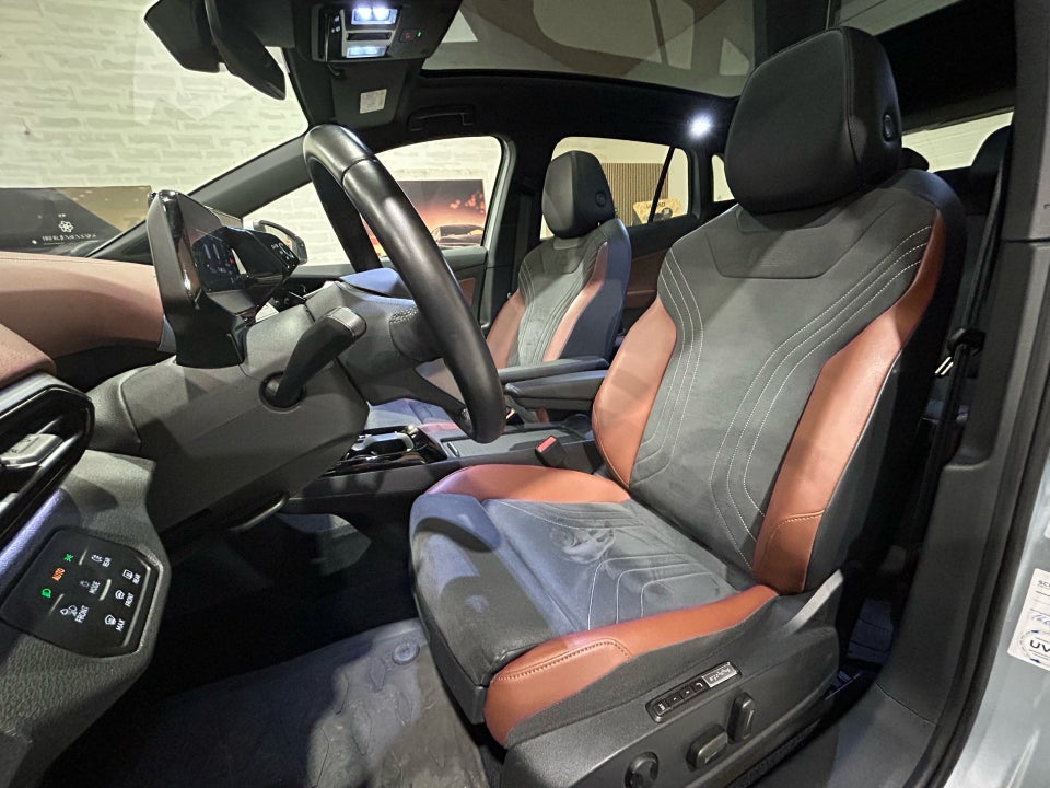 VW ID.4 77 Pro Performance Tech 5d