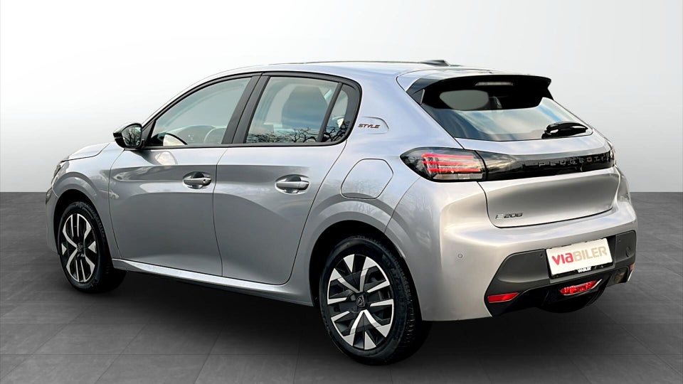 Peugeot e-208 50 Style 5d