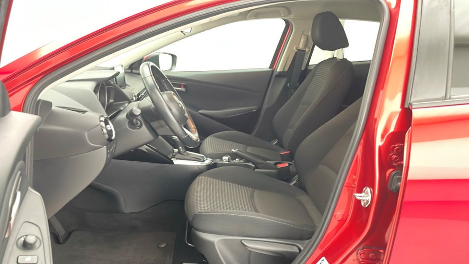 Mazda 2 1,5 SkyActiv-G 90 Niseko aut. 5d