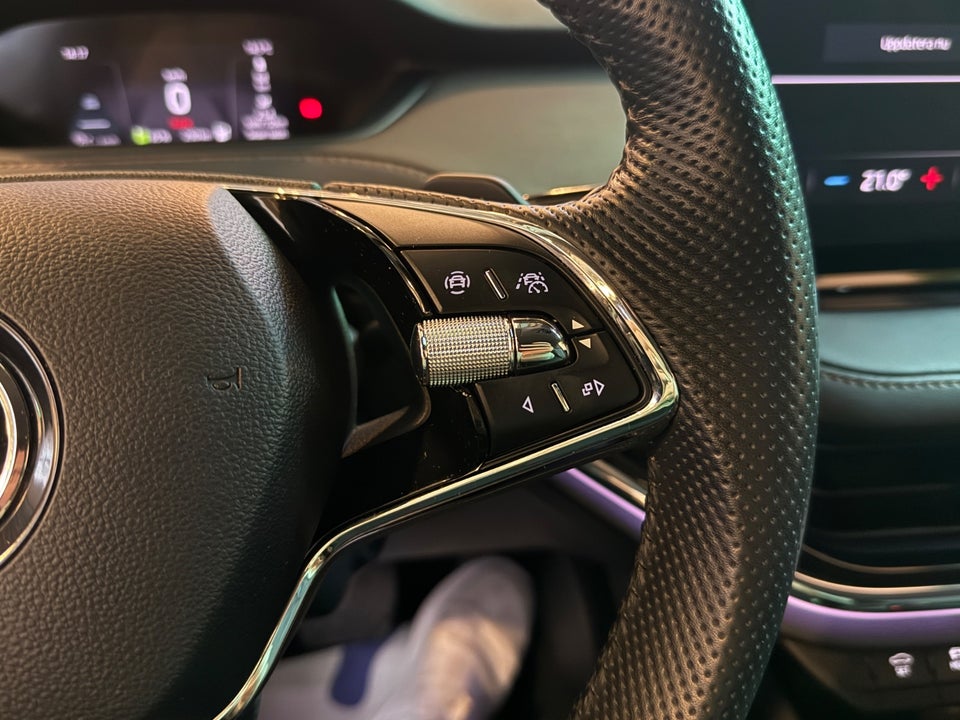 Skoda Enyaq 80 iV ecoSuite 5d