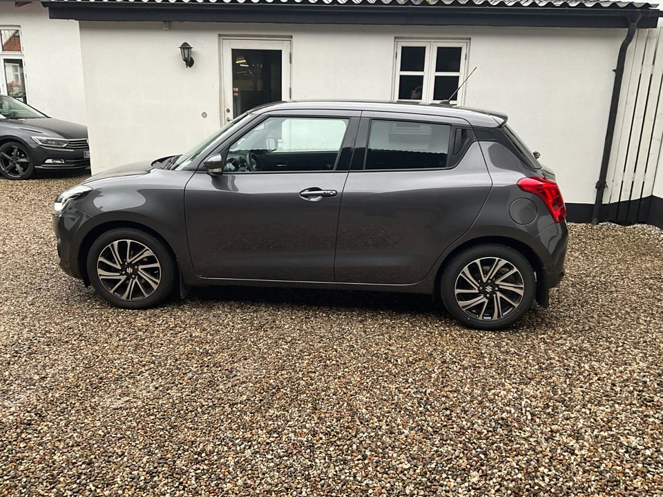 Suzuki Swift 1,2 mHybrid Exclusive CVT 5d