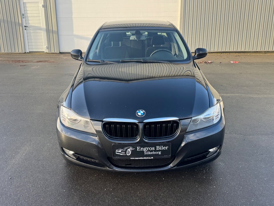 BMW 320d 2,0  4d