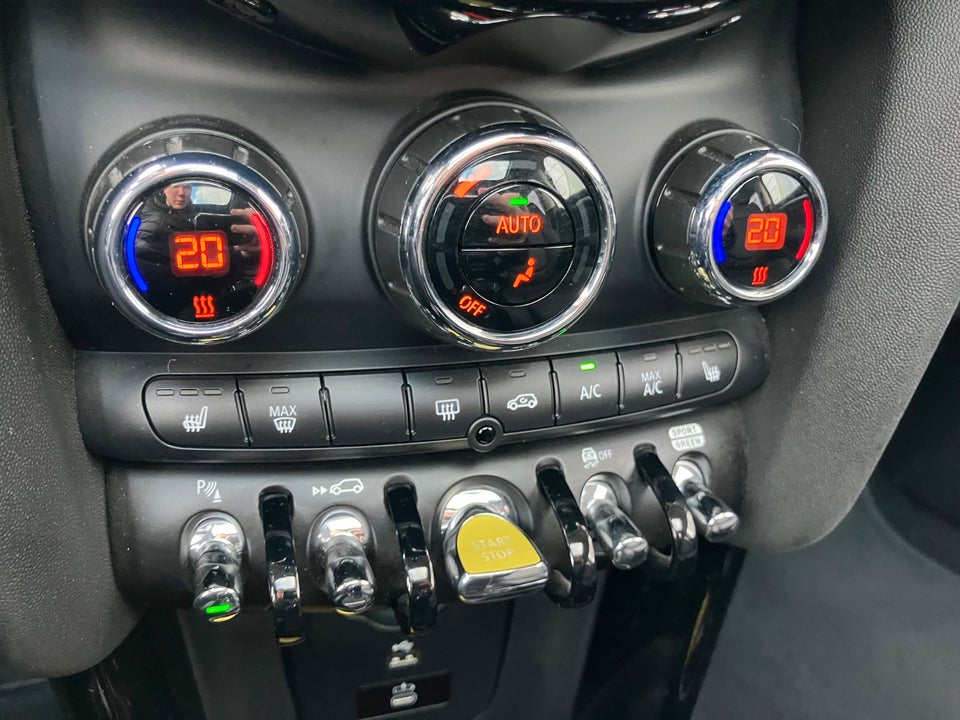 MINI Cooper SE Edition Premium Plus 3d