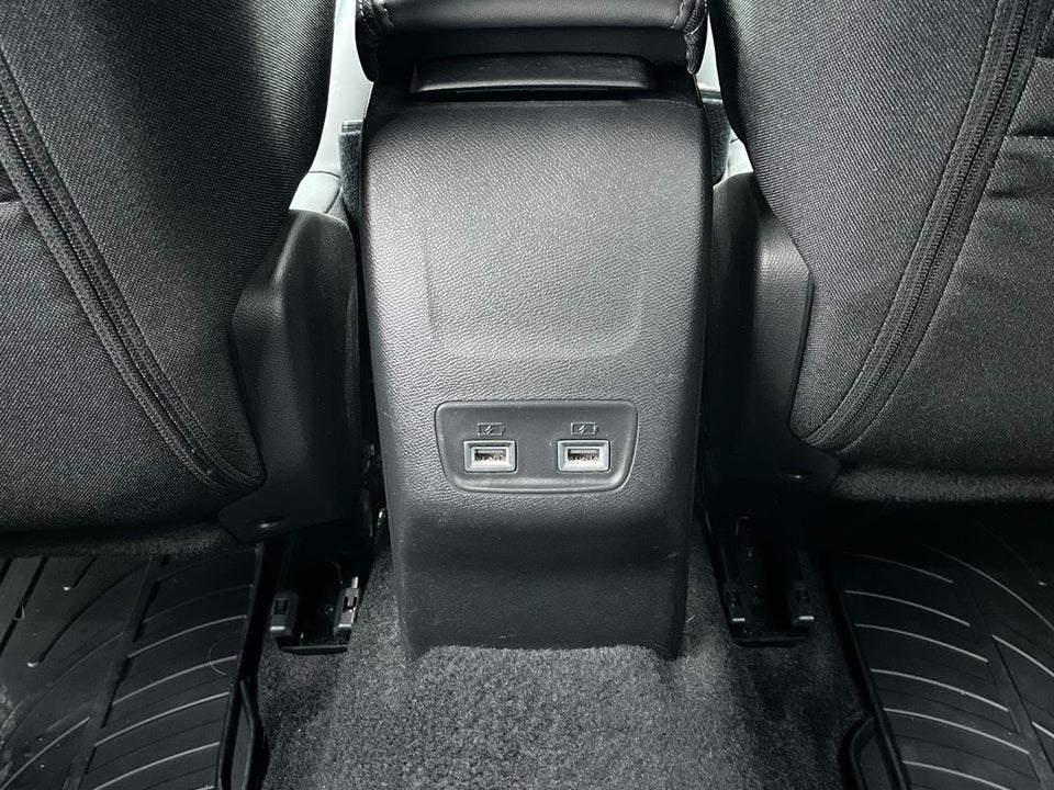 Peugeot 2008 1,2 PureTech 130 Allure Pack 5d