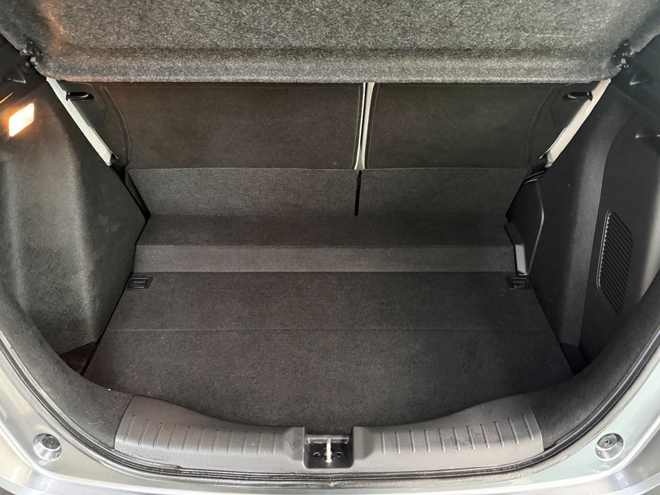 Honda Jazz 1,5 i-MMD Executive eCVT 5d