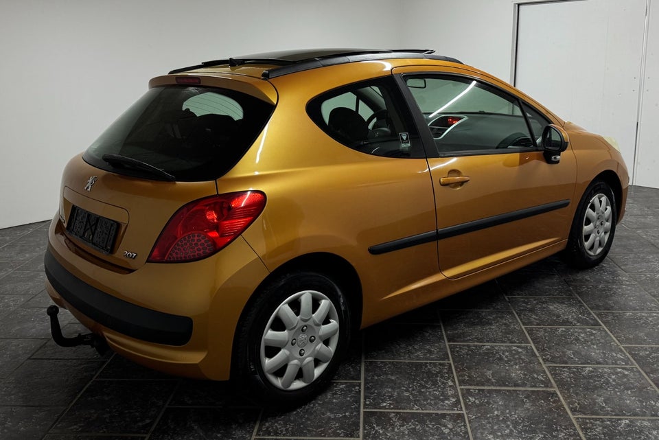 Peugeot 207 1,6 HDi 109 Premium 3d