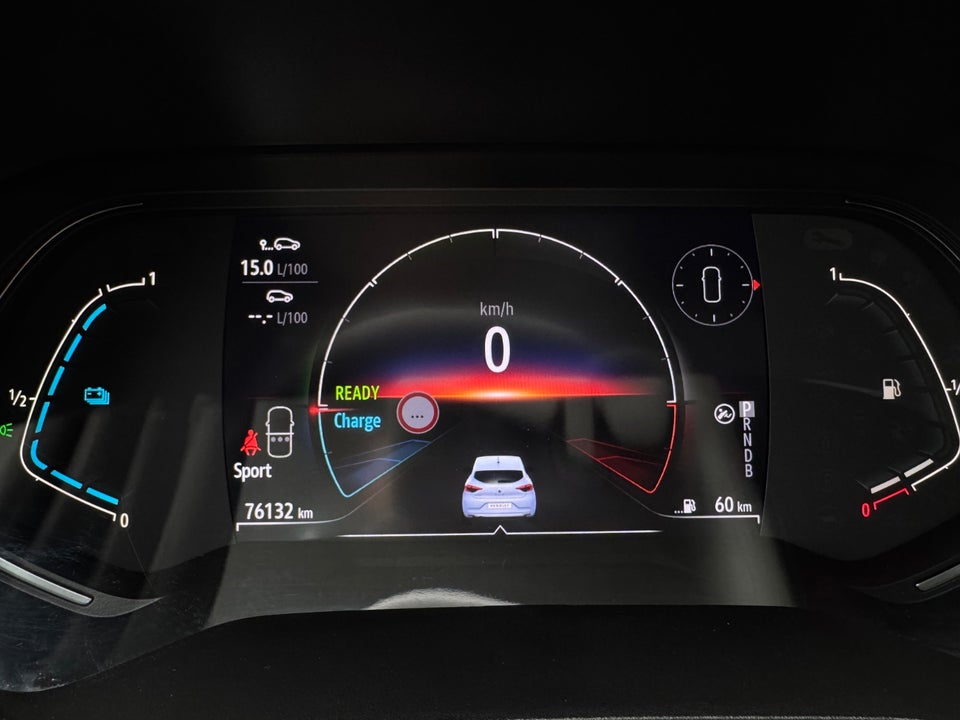 Renault Clio V 1,6 E-Tech Intens 5d