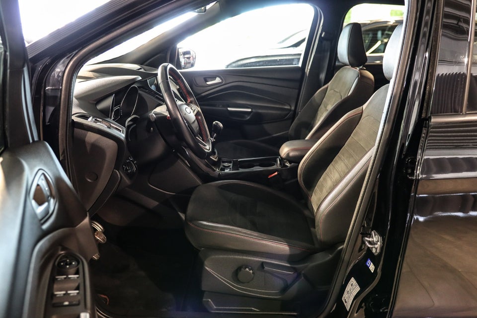 Ford Kuga 1,5 SCTi 150 ST-Line 5d