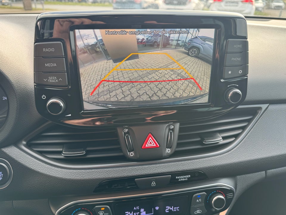 Hyundai i30 1,0 T-GDi Premium stc. 5d