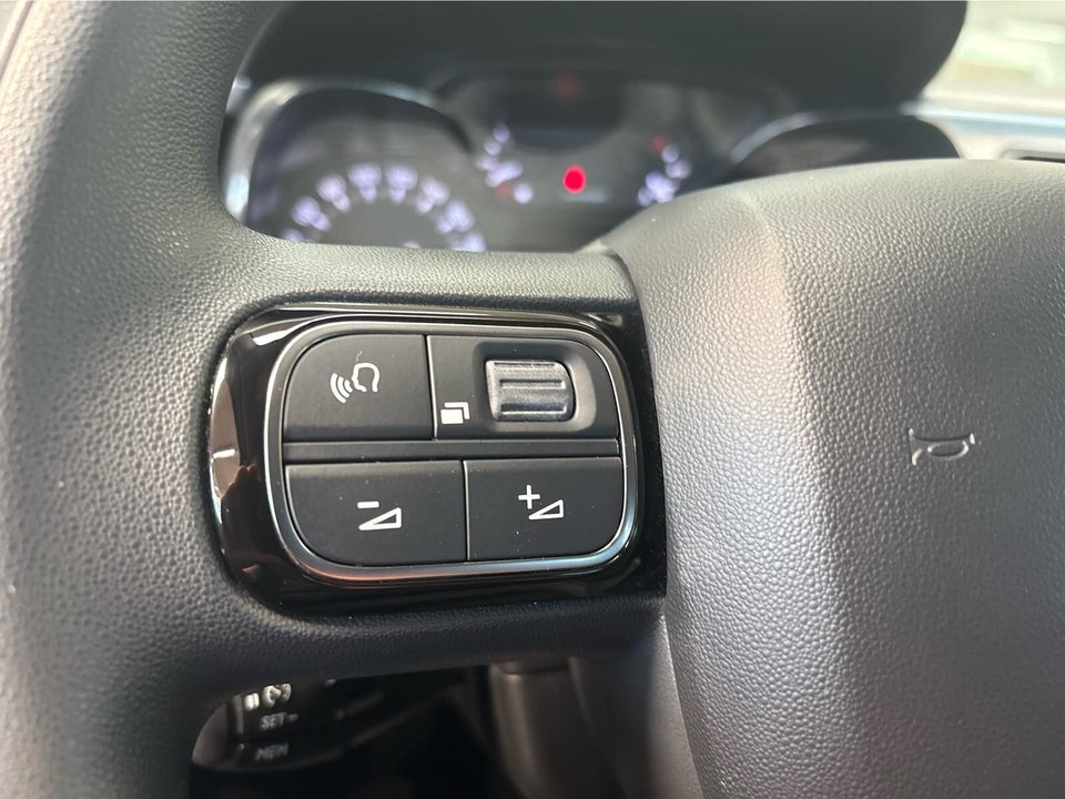Citroën C3 1,2 PureTech 83 Shine 5d