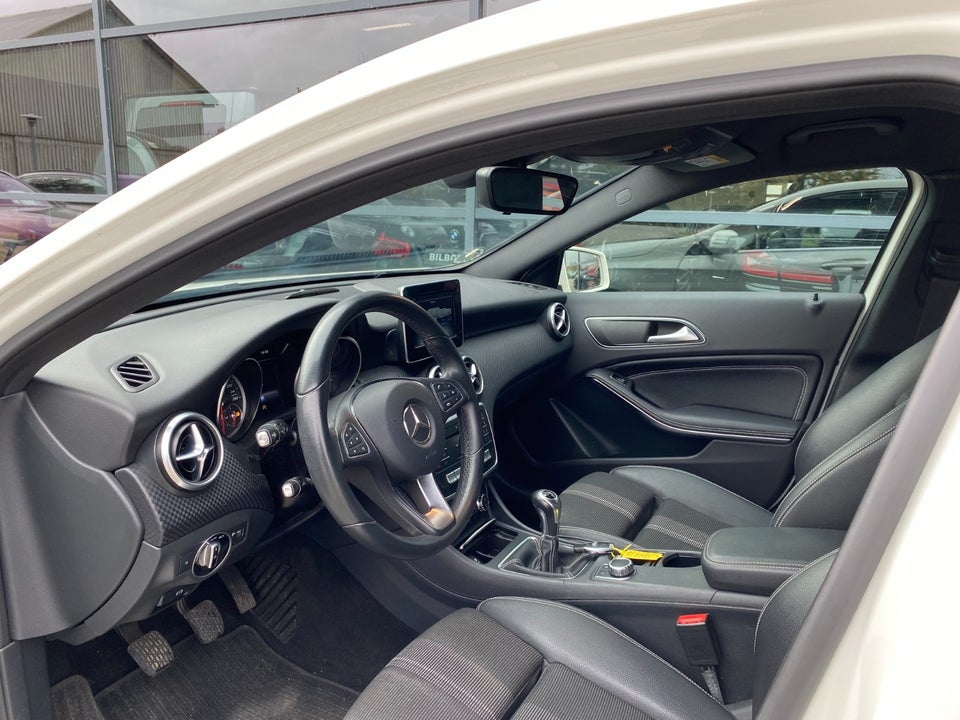 Mercedes A180 d 1,5 Edition 5d