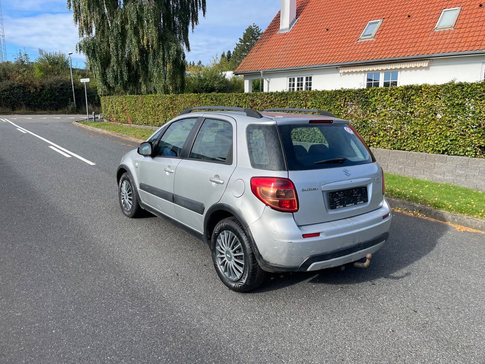 Suzuki SX4 2,0 CombiBack DDiS GL 5d