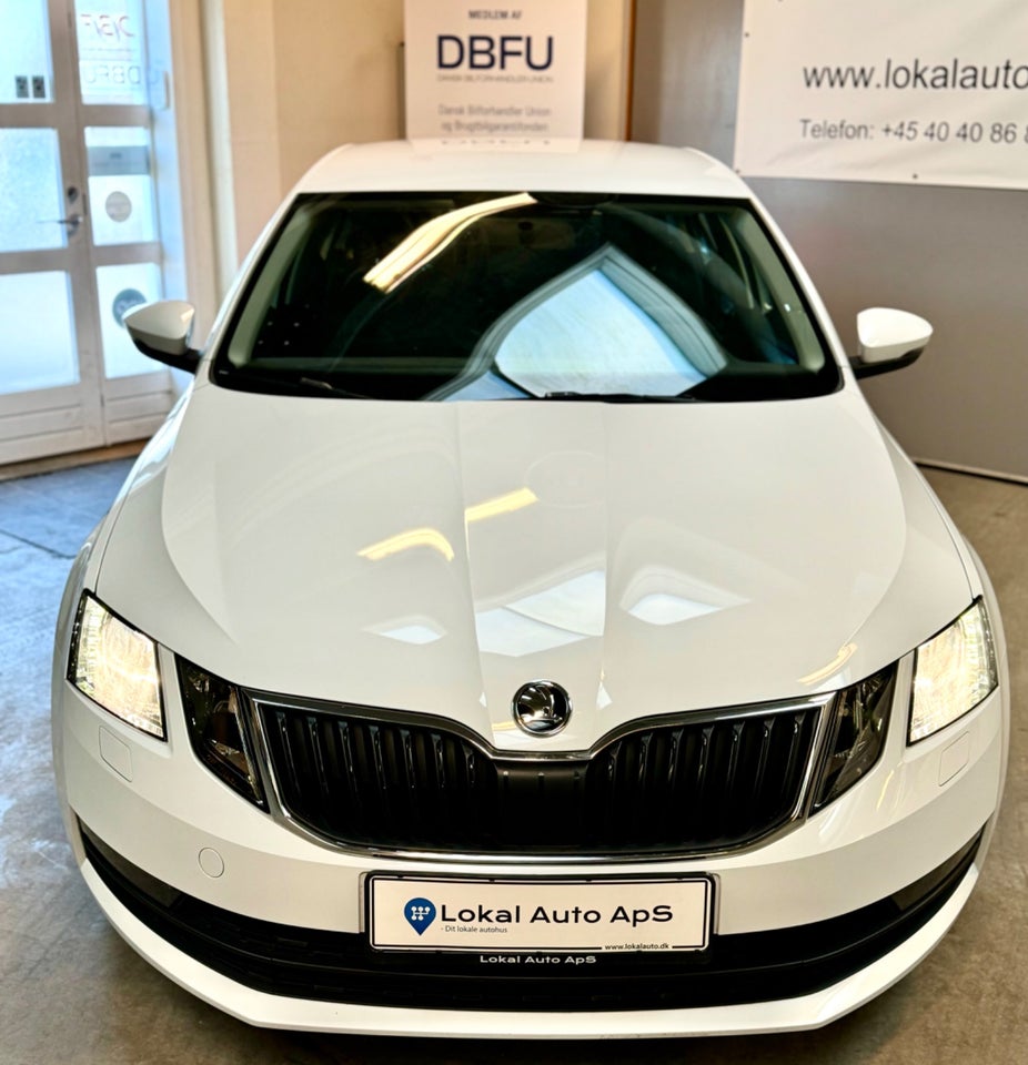 Skoda Octavia 1,6 TDi 115 Ambition DSG 5d