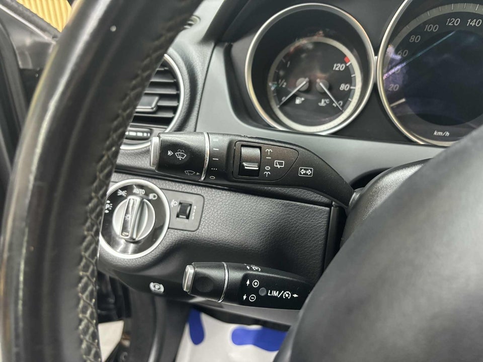 Mercedes C180 2,2 CDi Avantgarde BE 4d