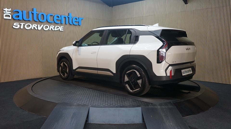 Kia EV3 81 Long Range Earth 5d