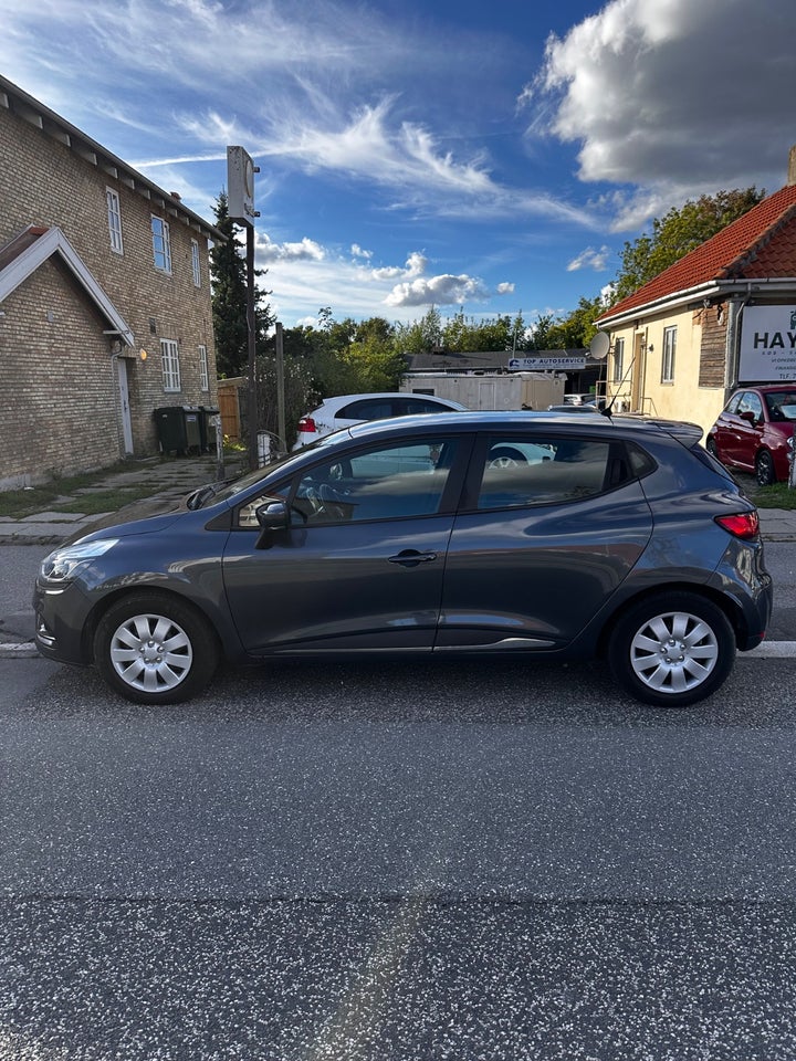 Renault Clio IV 0,9 TCe 90 Zen 5d