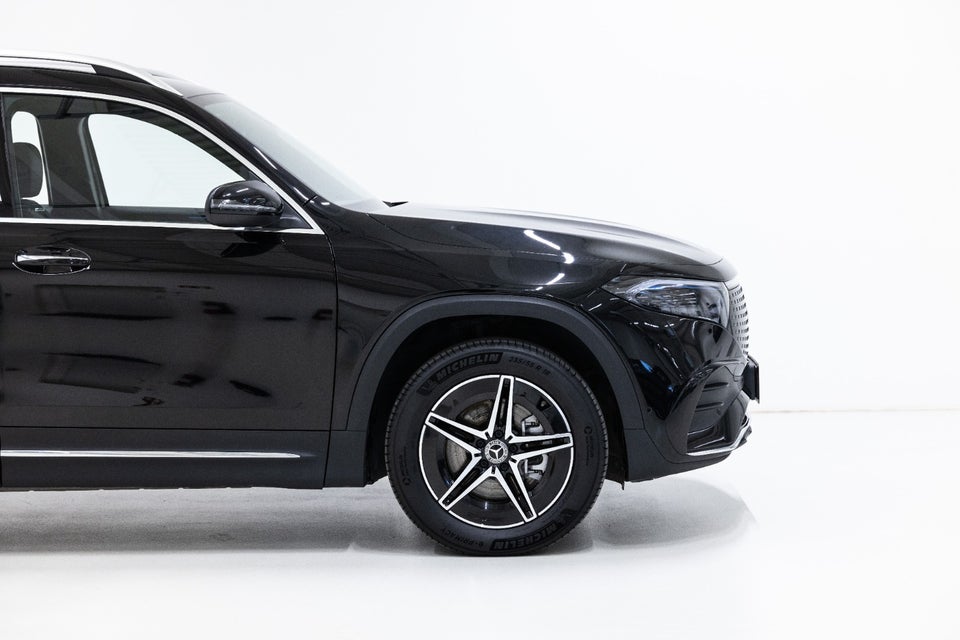 Mercedes EQB300 AMG Advance Plus 4Matic 5d