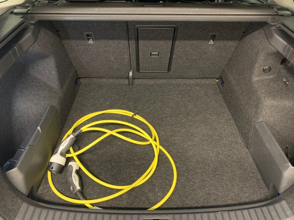 Skoda Enyaq 85 iV Premium 5d