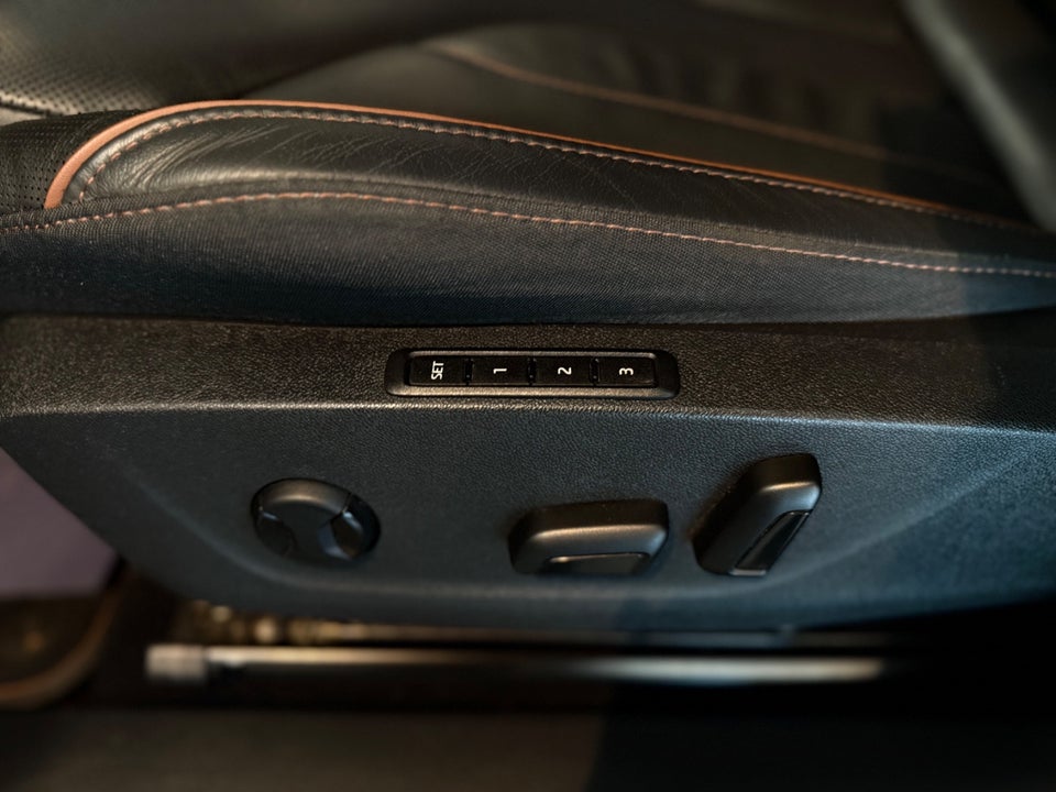 Skoda Enyaq 80 iV Suite 5d