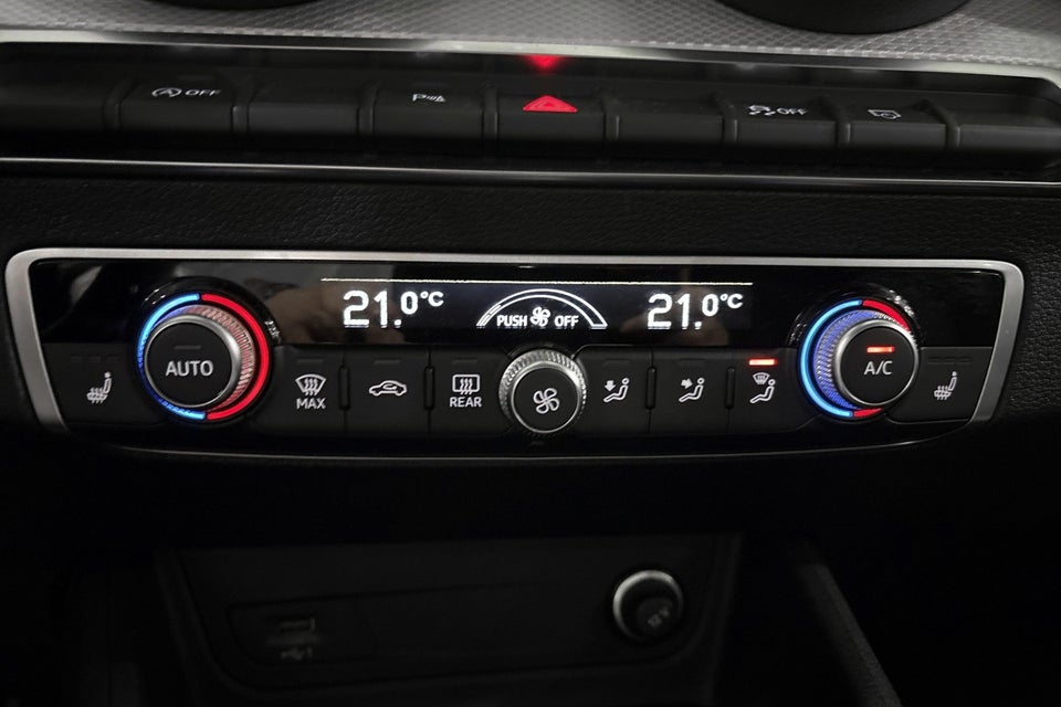 Audi Q2 35 TFSi Prestige S-tr. 5d