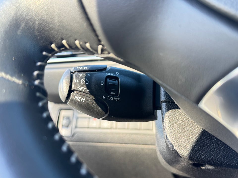 Peugeot 308 1,2 PureTech 130 Prestige EAT8 5d