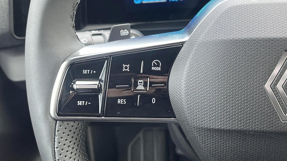 Renault Scenic E-Tech 60 Techno 5d