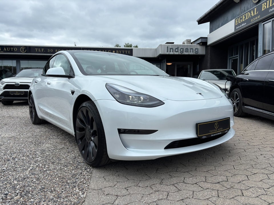 Tesla Model 3 Performance AWD 4d