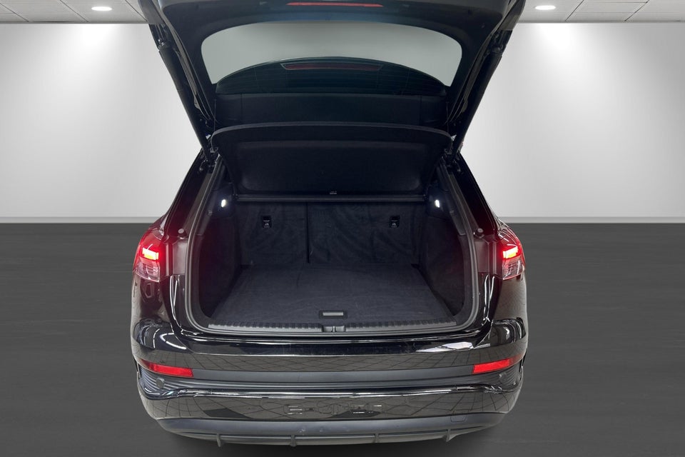 Audi Q4 e-tron 40 Attitude 5d