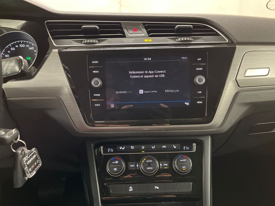 VW Touran 1,4 TSi 150 Highline DSG 7prs 5d