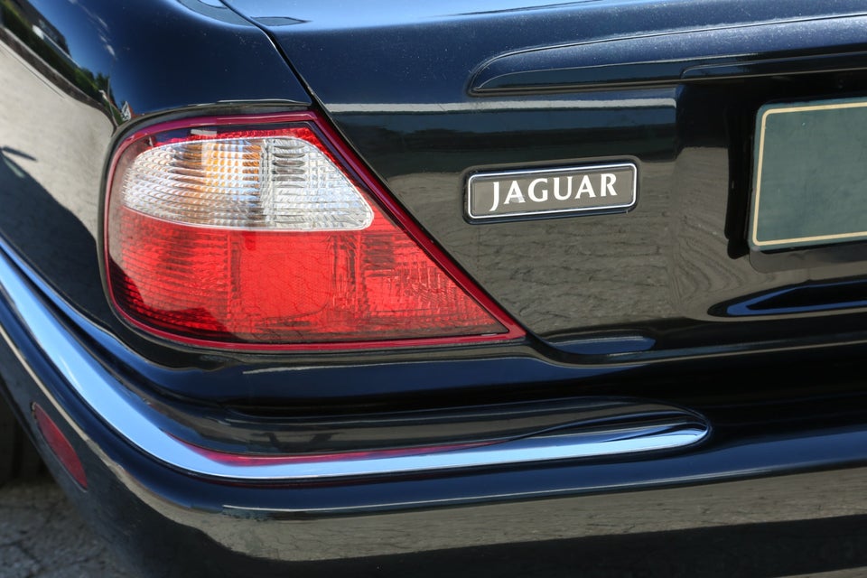 Jaguar XJR 4,0 S/C 4d