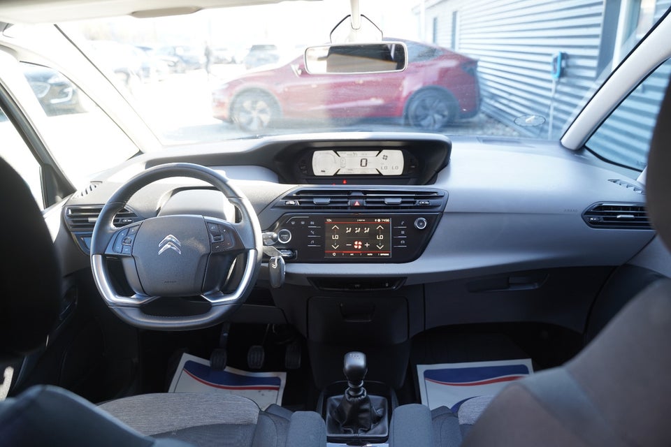 Citroën Grand C4 SpaceTourer 1,5 BlueHDi 130 Shine 7prs 5d