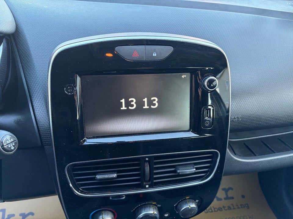 Renault Clio IV 0,9 TCe 90 Zen Sport Tourer 5d