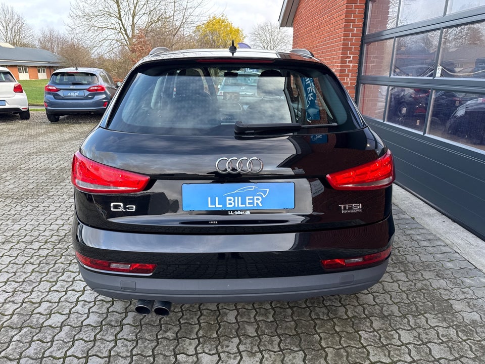 Audi Q3 2,0 TFSi 180 Design quattro S-tr. Van 5d