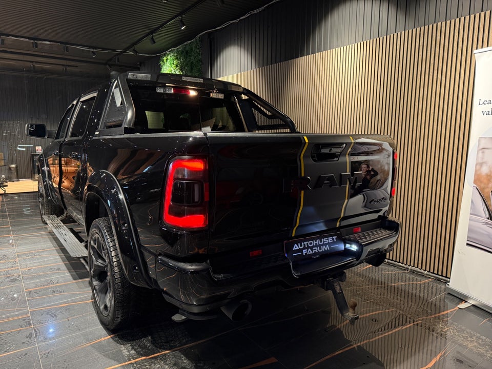 Dodge RAM 1500 5,7 V8 Hemi Limited aut. 4d